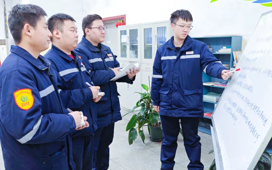 新疆宜化熱電分廠發(fā)電三班：夯實班組基礎(chǔ)，推進自主管理(圖3)