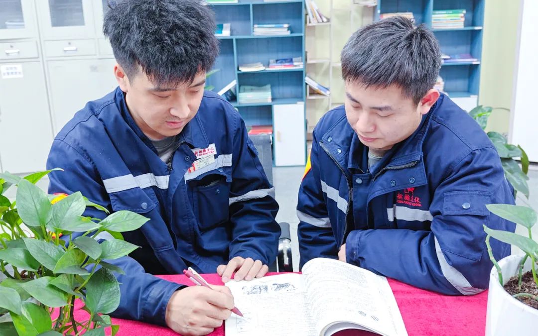 新疆宜化熱電分廠發(fā)電三班：夯實班組基礎(chǔ)，推進自主管理(圖4)