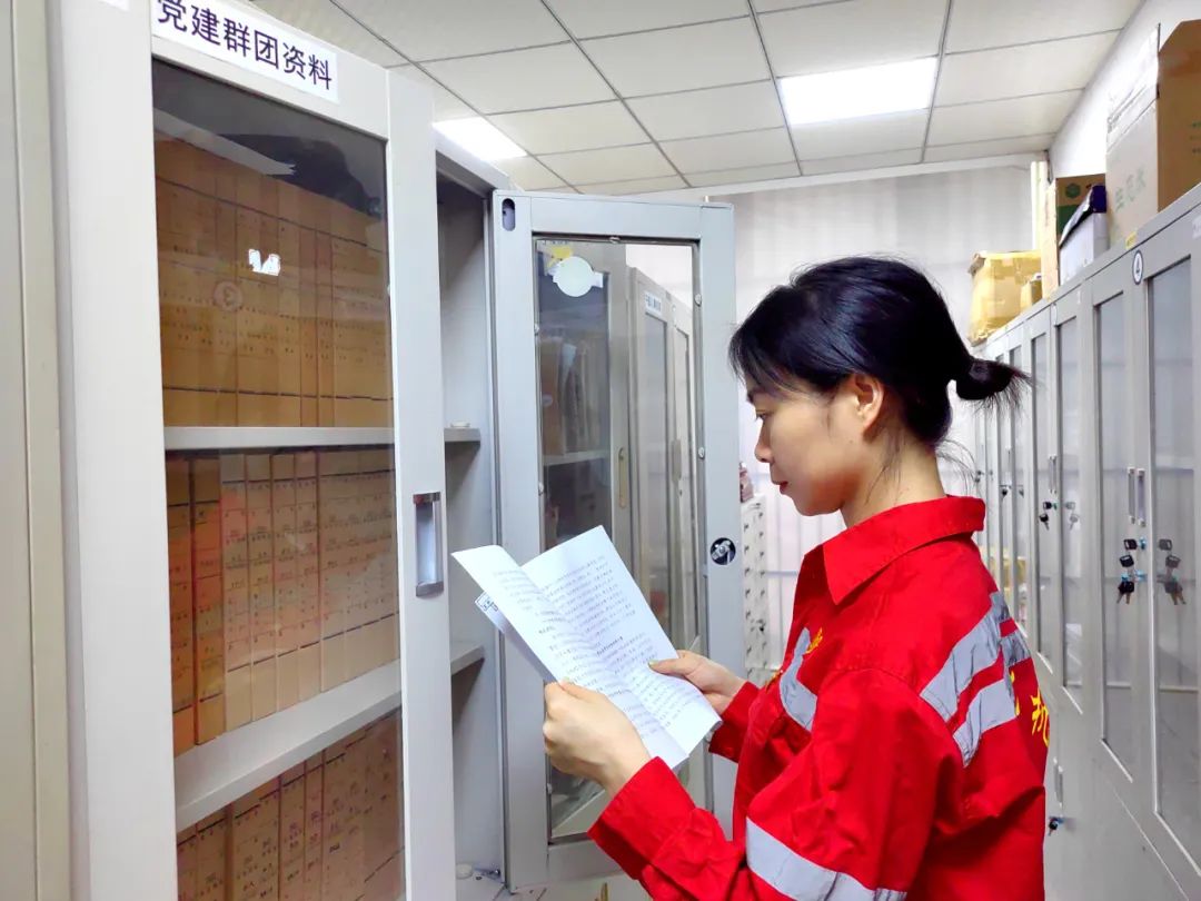 【宜化榜樣】化機公司李丹：提升素質(zhì)強技能，勇于奉獻顯擔當(圖4)