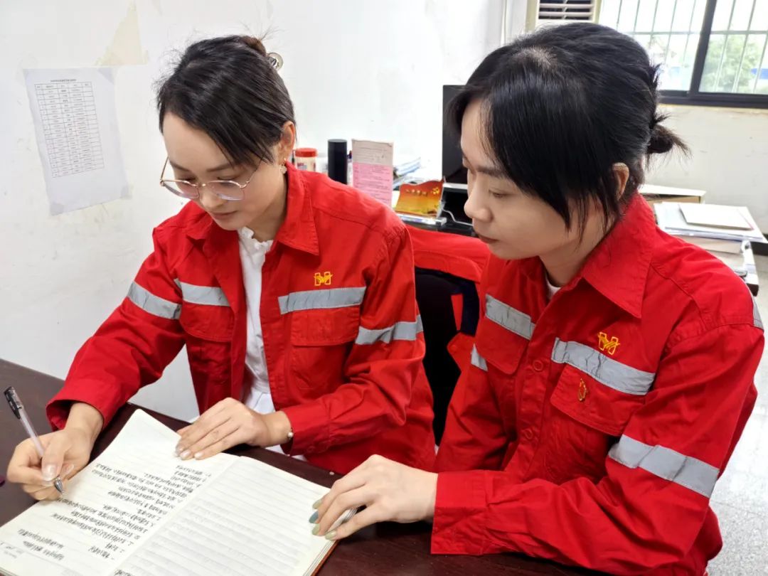 【宜化榜樣】化機公司李丹：提升素質(zhì)強技能，勇于奉獻顯擔當(圖3)